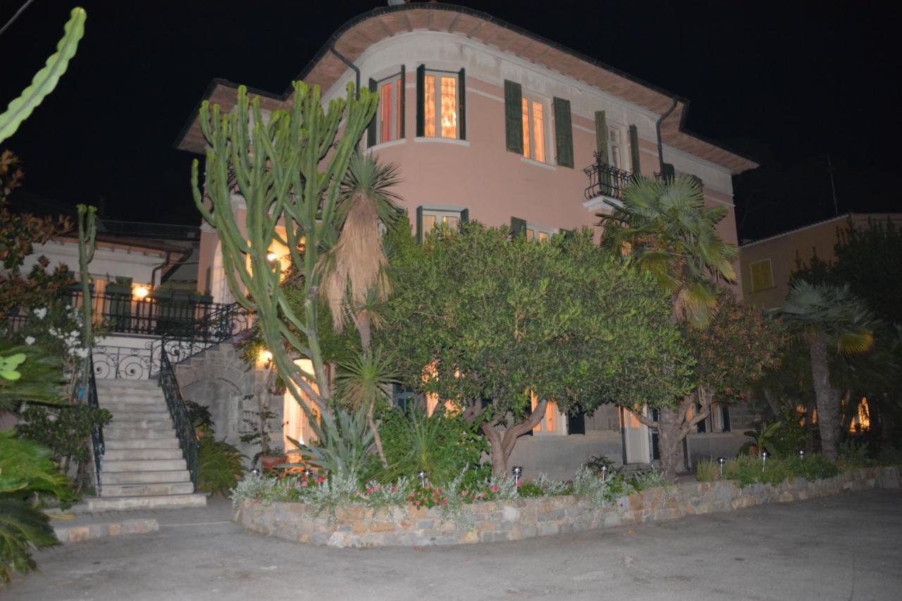 Hotel La Scogliera Bordighera Zewnętrze zdjęcie