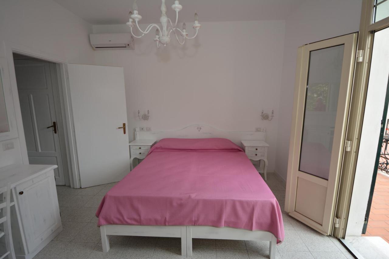 Hotel La Scogliera Bordighera Zewnętrze zdjęcie