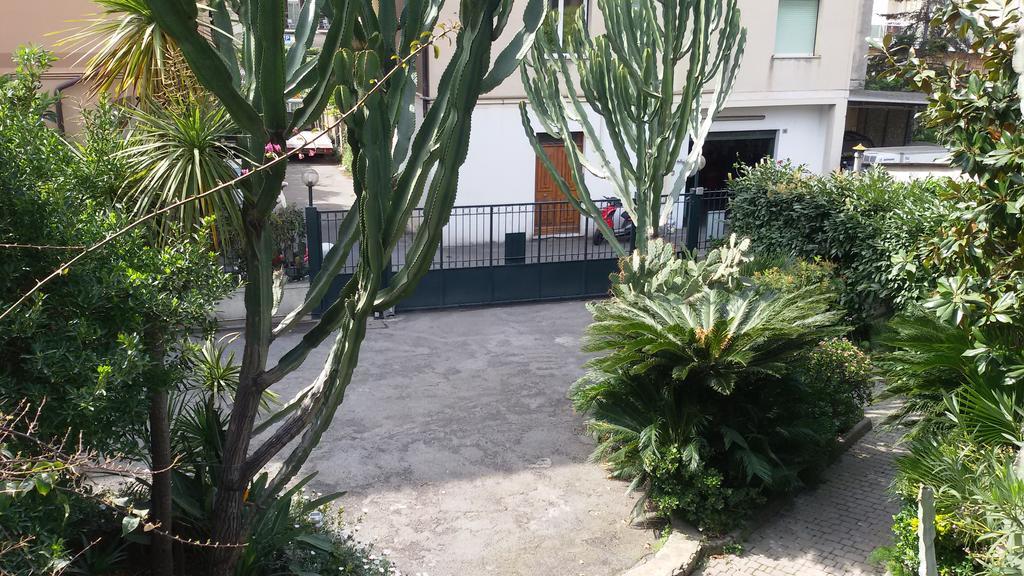 Hotel La Scogliera Bordighera Zewnętrze zdjęcie