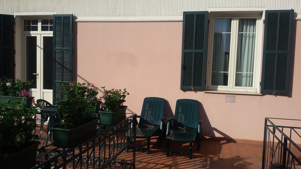 Hotel La Scogliera Bordighera Zewnętrze zdjęcie