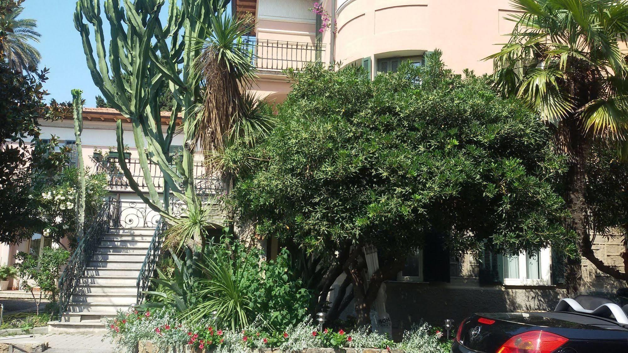 Hotel La Scogliera Bordighera Zewnętrze zdjęcie