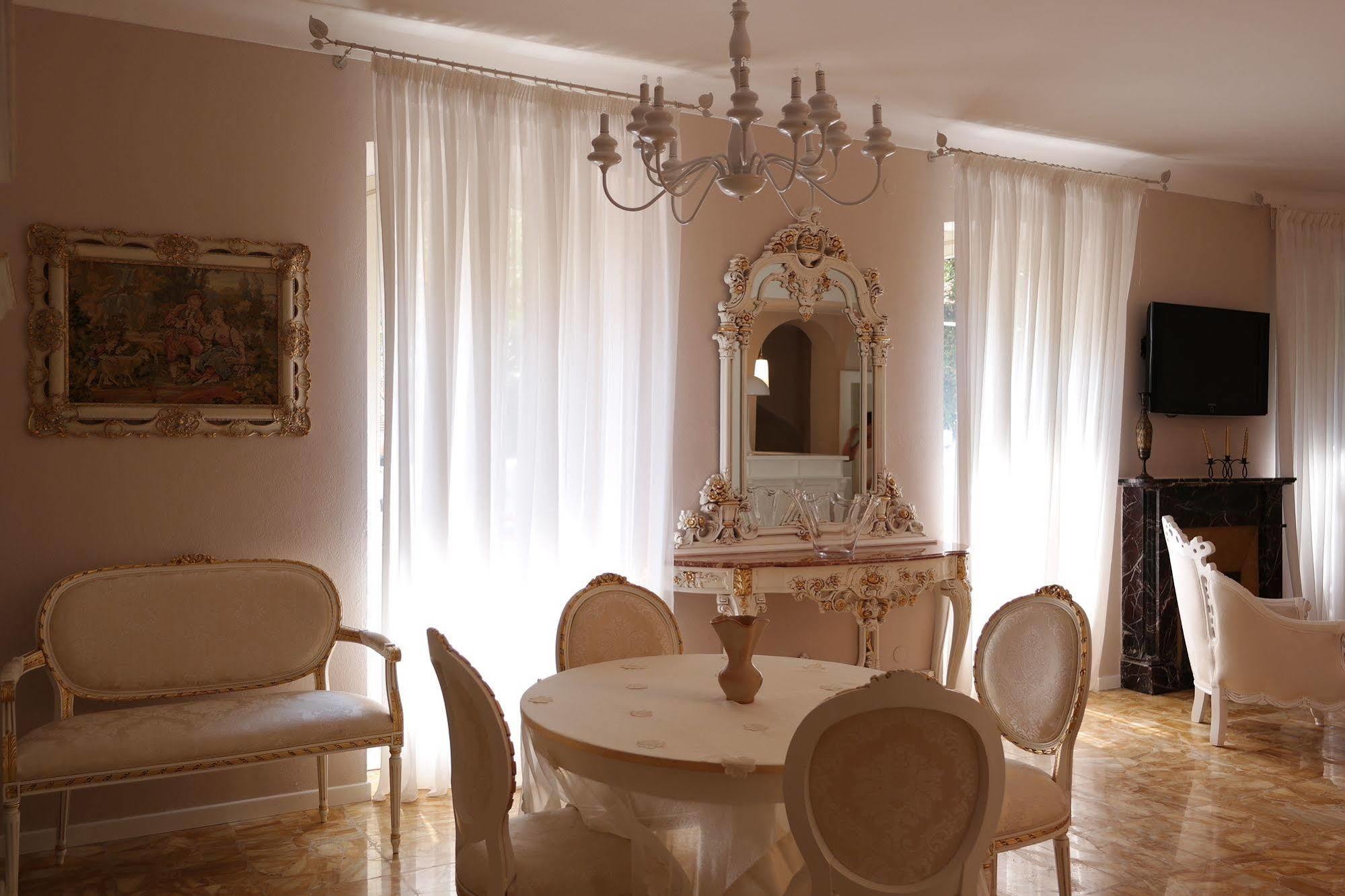 Hotel La Scogliera Bordighera Zewnętrze zdjęcie