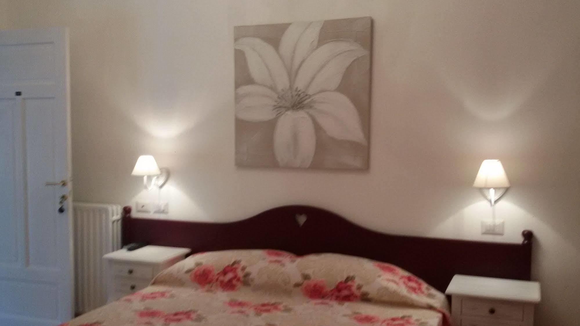 Hotel La Scogliera Bordighera Zewnętrze zdjęcie