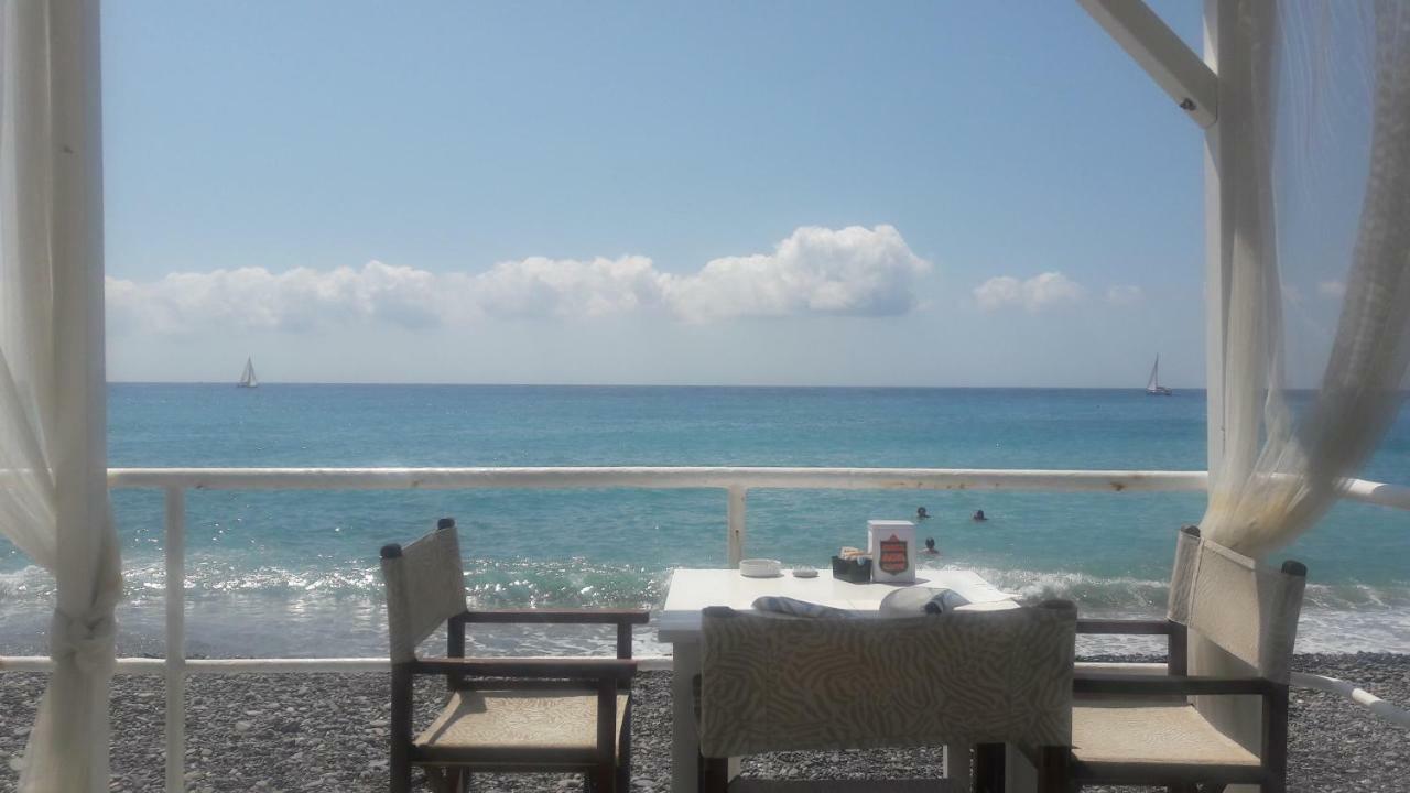 Hotel La Scogliera Bordighera Zewnętrze zdjęcie