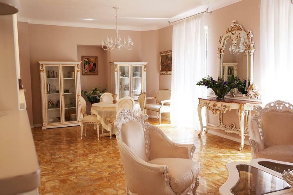 Hotel La Scogliera Bordighera Zewnętrze zdjęcie